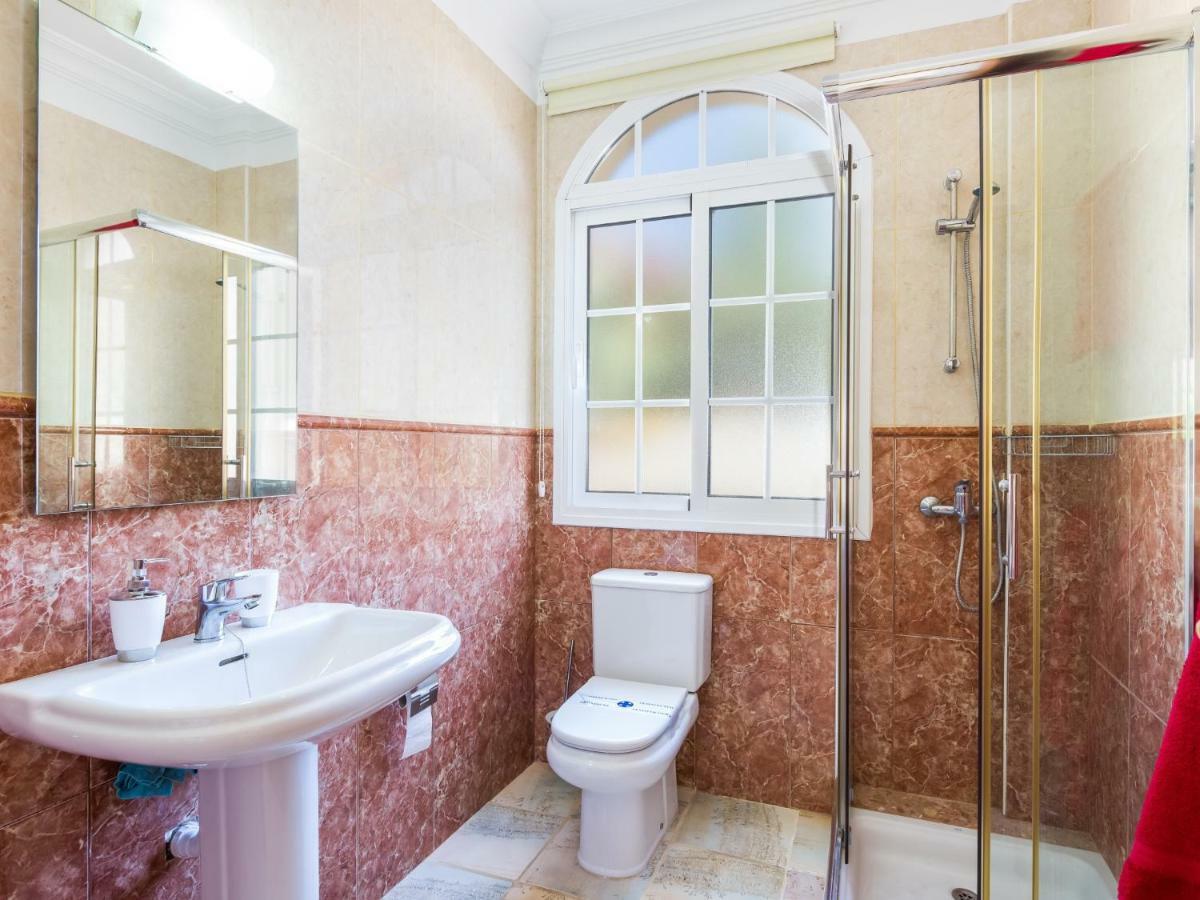 אדחה Amazing Villa Viktoria! Pool Big Garden מראה חיצוני תמונה